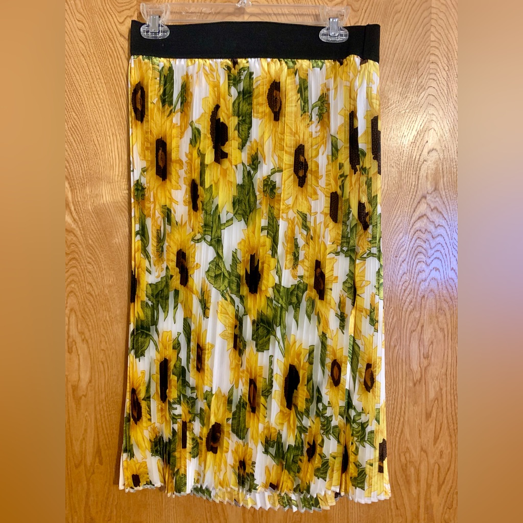 Lularoe Sunflower Accordion-Pleated Skirt M